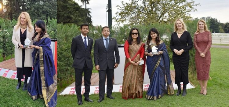 Indian Artist Swati Ghosh Wins The ‘Arte and Cavallo Trofeo’ award In Milan, Italy For Her Artwork “Power of Energy”